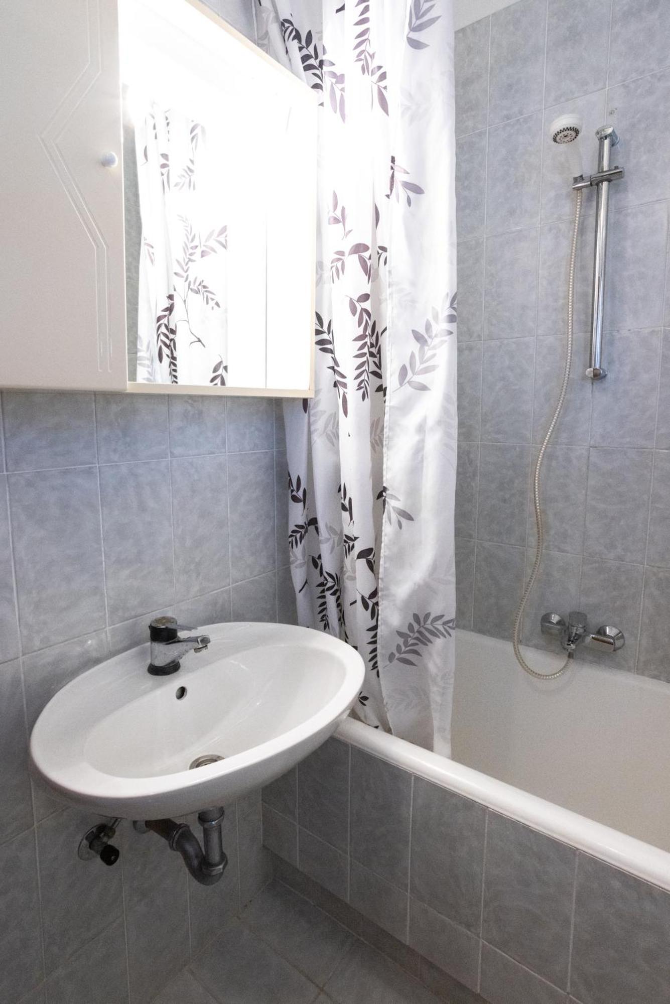Apartments Lonzor I セルツェ エクステリア 写真